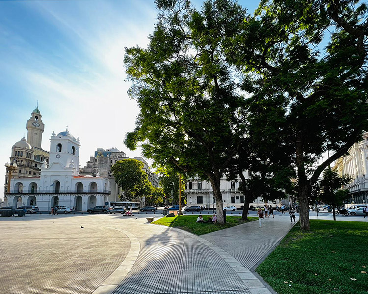BUENOS AIRES FULL-DAY CITY TOUR