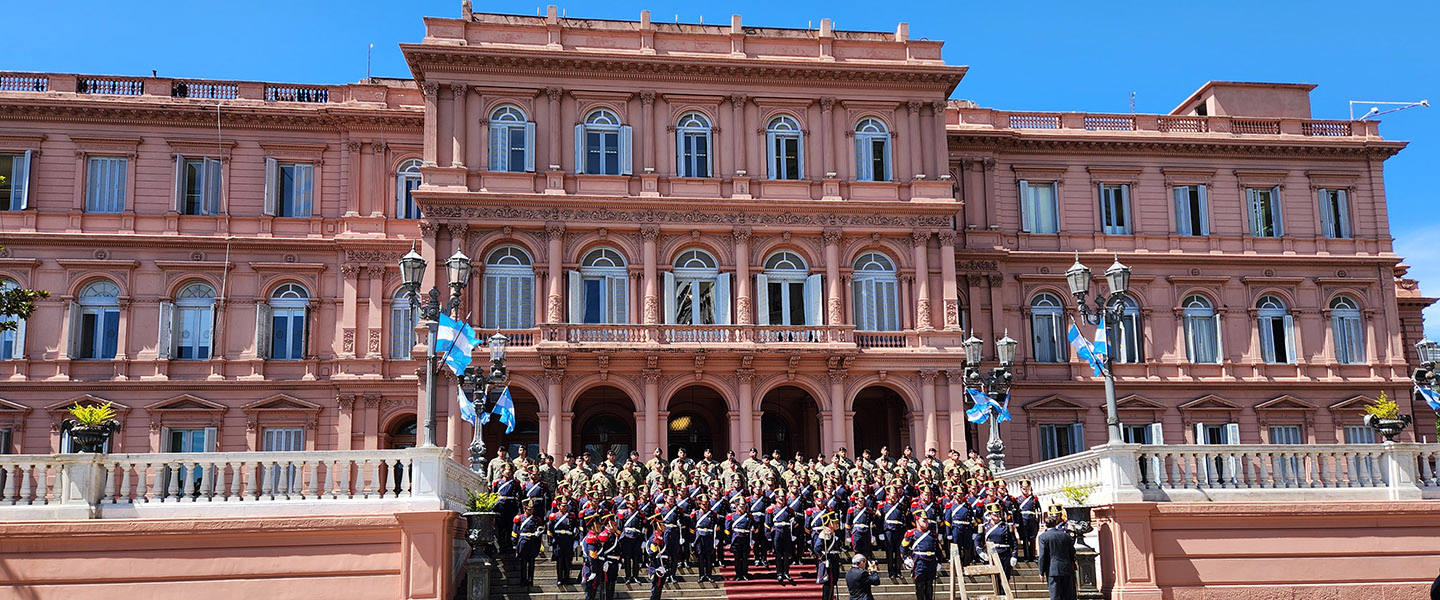 BUENOS AIRES HALF-DAY WALKING TOUR