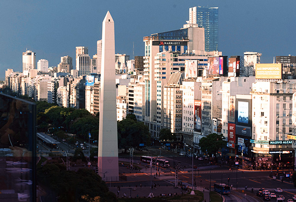 HALF-DAY WALKING TOUR